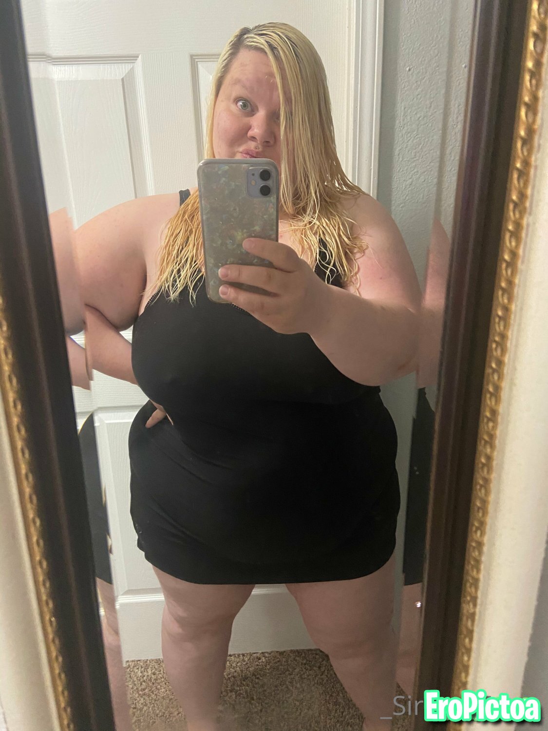 Big tits and belly BBW photo featuring big ass - Part 26