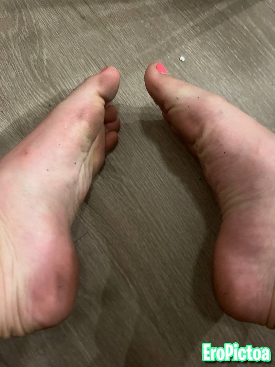 M@di schnepfe feet (madstheresaa) photo featuring White girl - Part 16 M@di schnepfe feet (madstheresaa) photo featuring White girl - Part 16