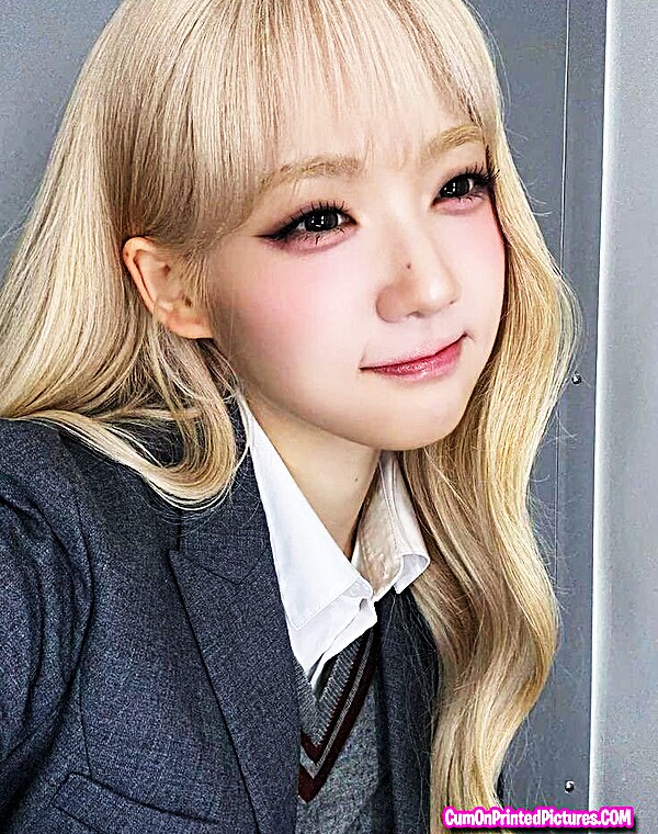 Thumbnail for tripleS S1 Seoyeon Cumtribute#2 (Birthday)