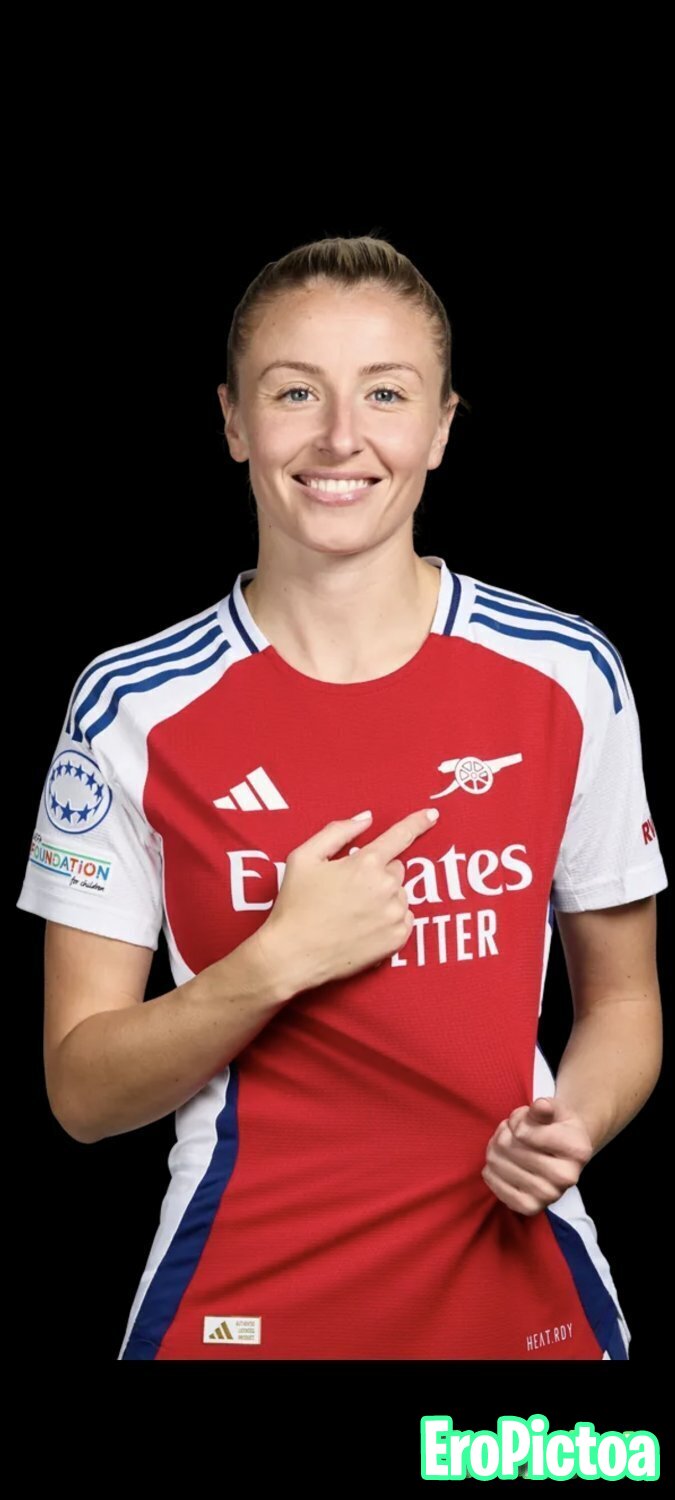 Arsenal player Leah Williamson cumtribute photo featuring Leah Williamson - Part 2