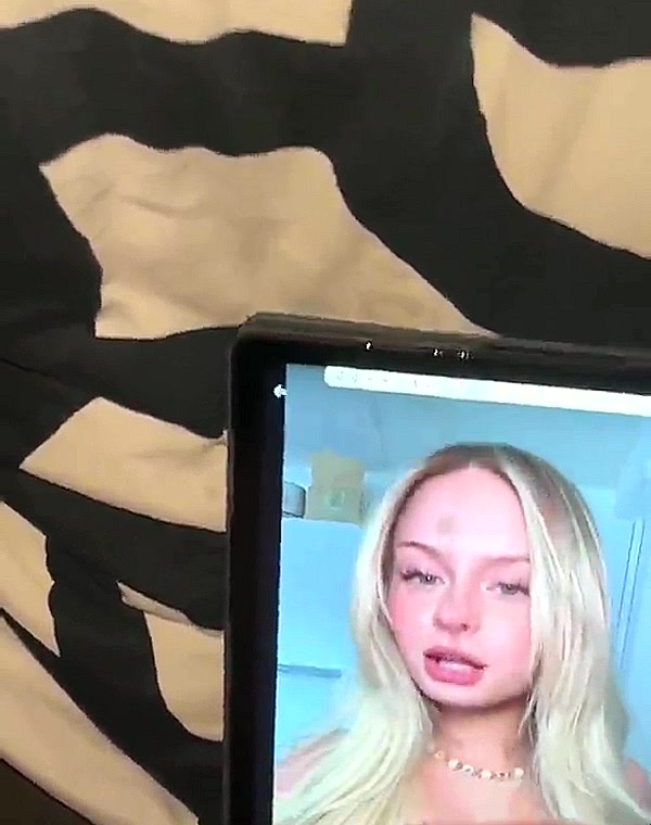 Thumbnail for Leni Marie cumtribute