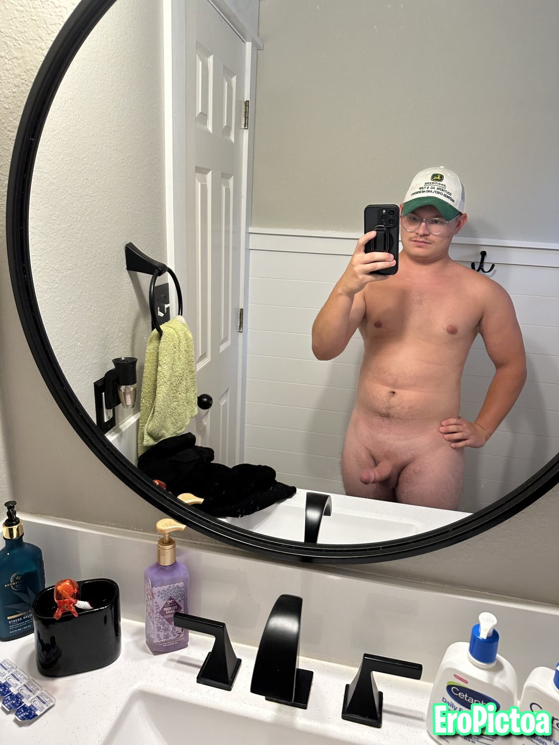 Mirror Pics photo featuring White Cock - Part 10