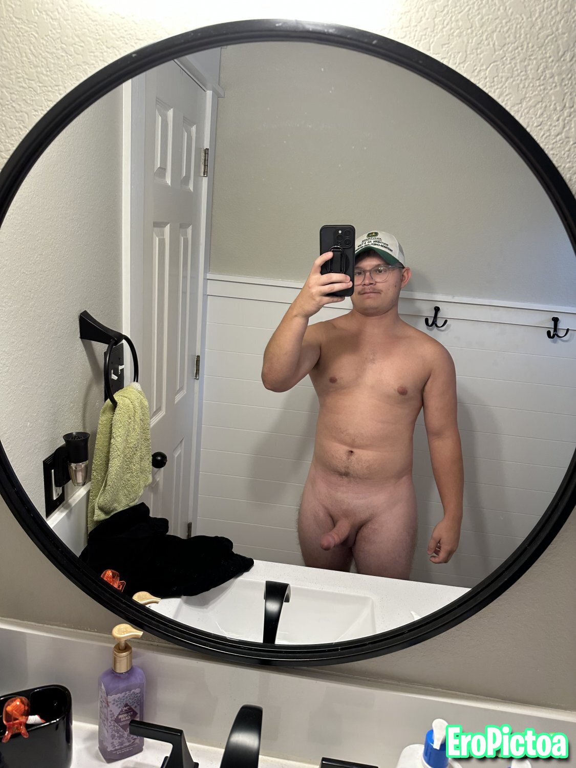 Mirror Pics photo featuring White Cock - Part 12
