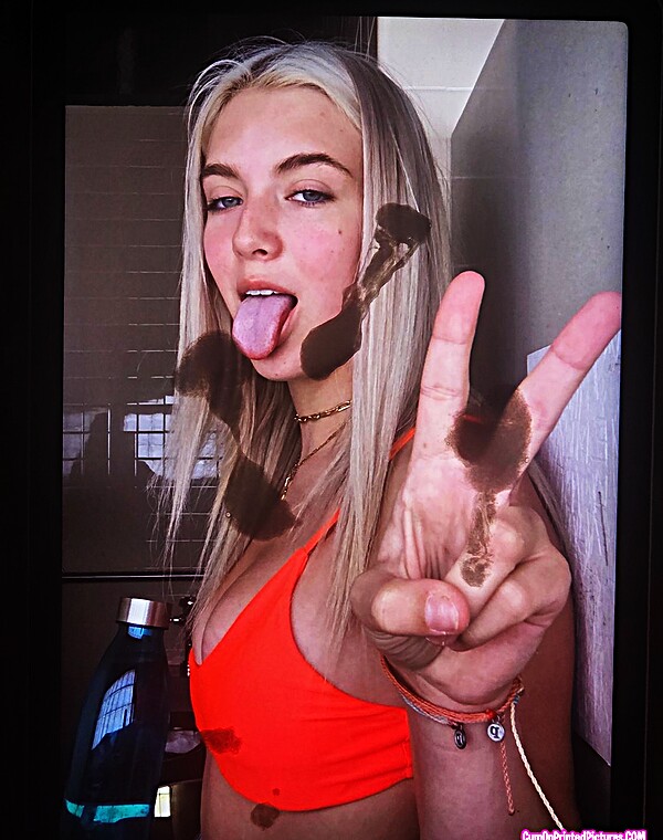 Thumbnail for Pretty Blonde Slut Cumtribute