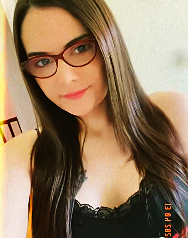 Thumbnail for Laura badler cumtribute hum