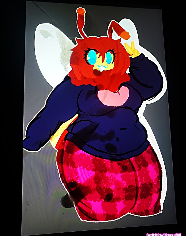 Thumbnail for Furry bee cum trib