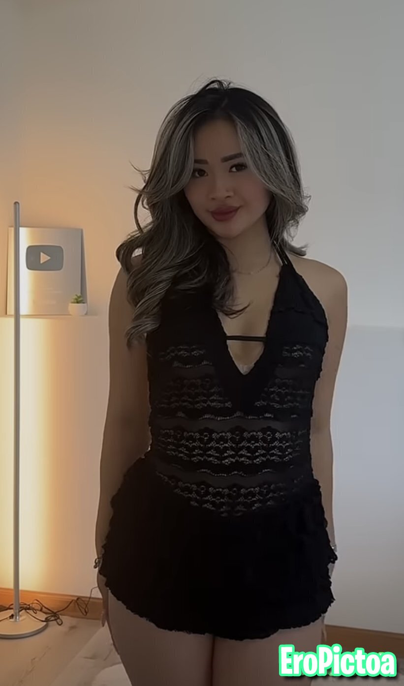 Can someone trib her? photo - Part 2