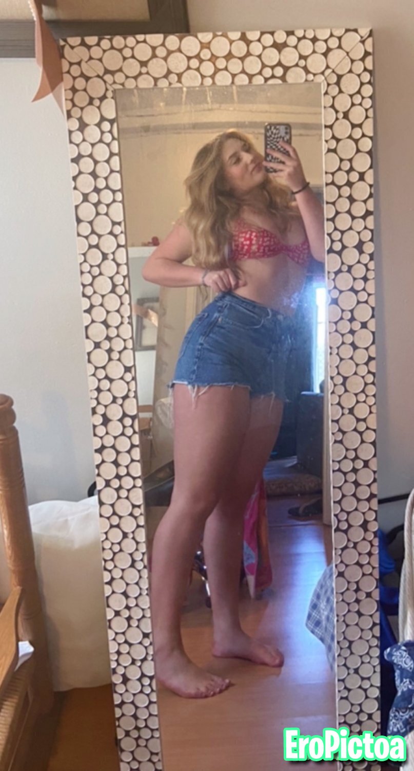 Irl busty photo featuring busty - Part 1 Irl busty photo featuring busty - Part 1