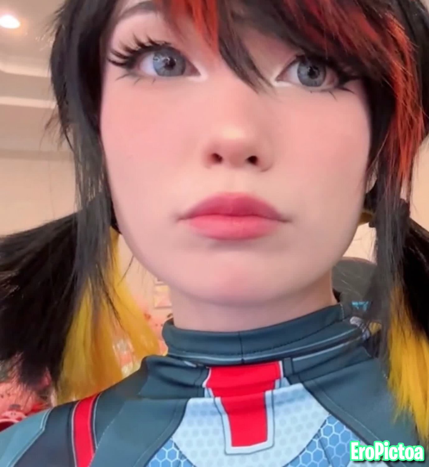 Emi ru (twitch) streamer photo - Part 17