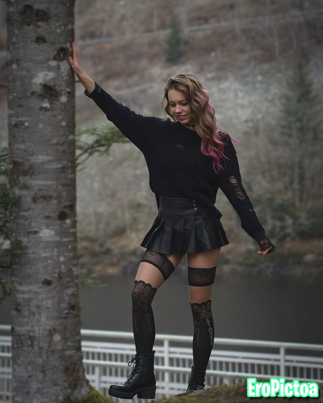 Twitch Streamerin Sophelyy photo featuring twitch streamerin dance german - Part 11