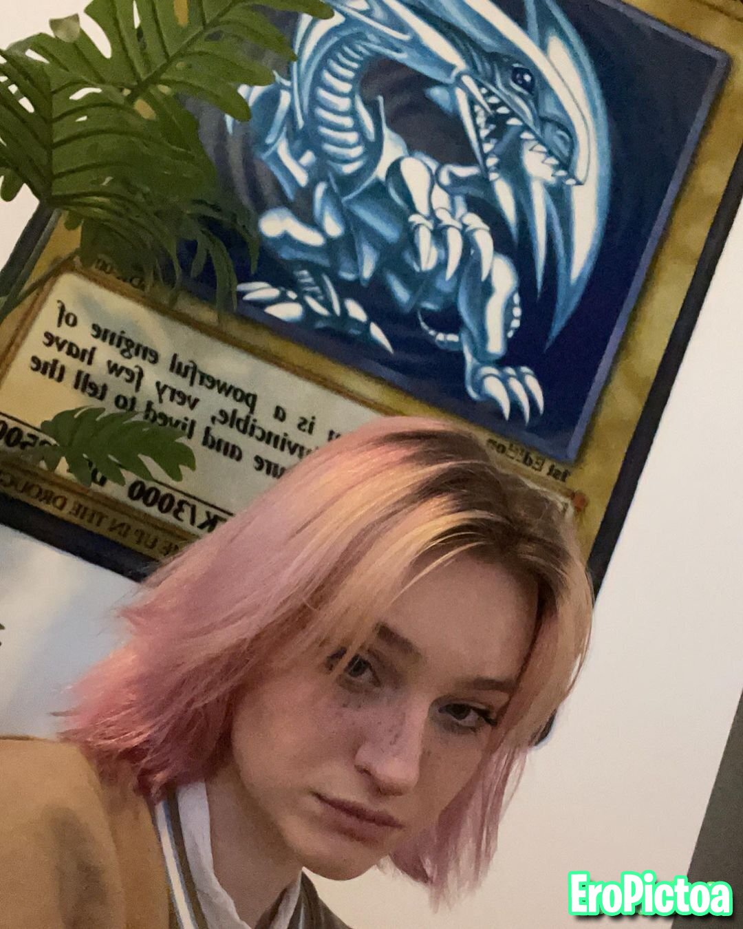 Nihachu - Twitch Streamer photo