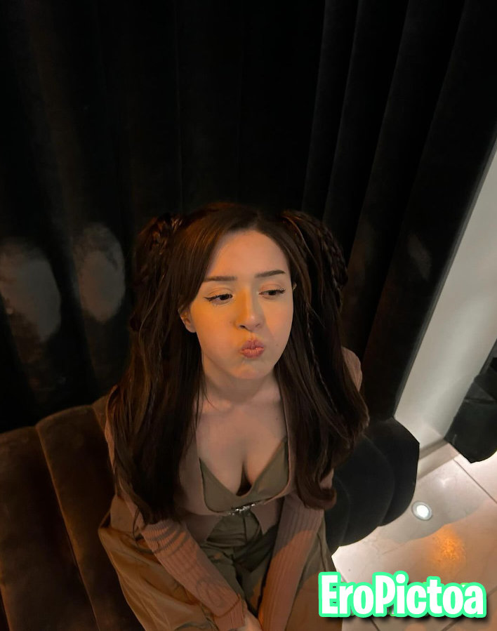 Twitch up photo featuring Twitch - Part 41