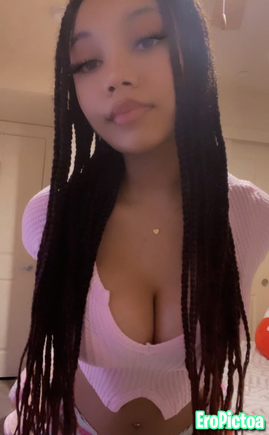 Mari Twitch Thot photo featuring Twitch
