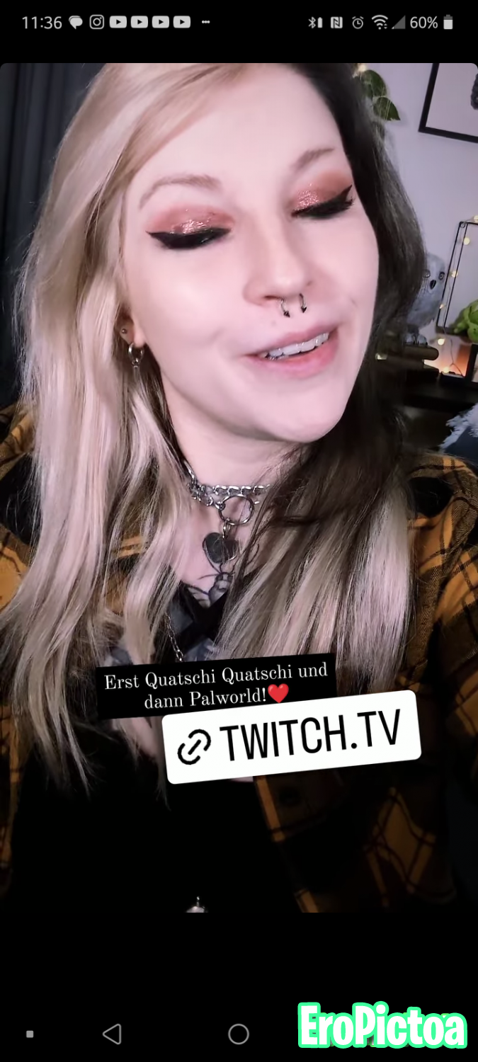 Another twitch hoe ♥️ photo featuring Another twitch hoe ♥️ - Part 4