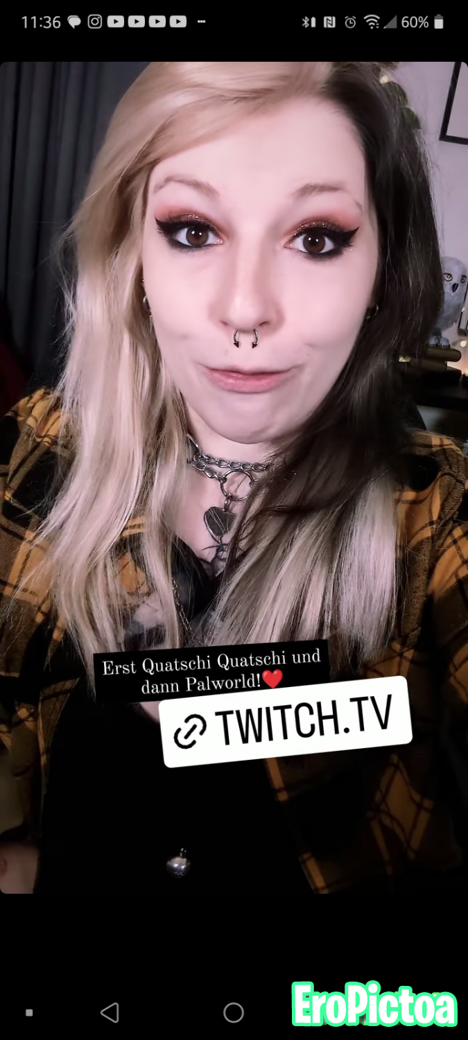 Another twitch hoe ♥️ photo featuring Another twitch hoe ♥️ - Part 6