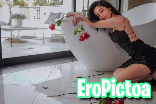 Twitch y photo featuring Twitch - Part 45