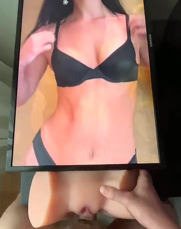 Thumbnail for Cumtribute Twitch girl