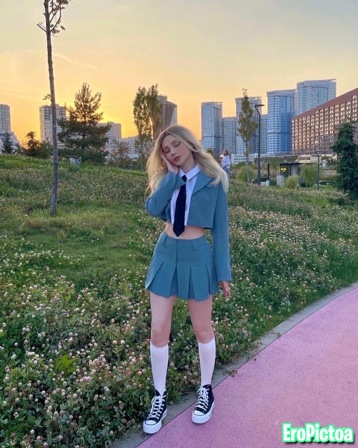 Twitch streamer with perfect body 💜 photo featuring fetish - Part 42