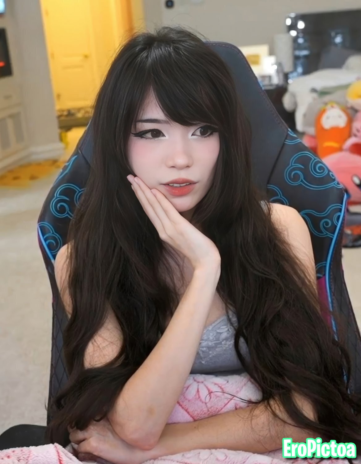 Emi [9] photo featuring asian - Part 86