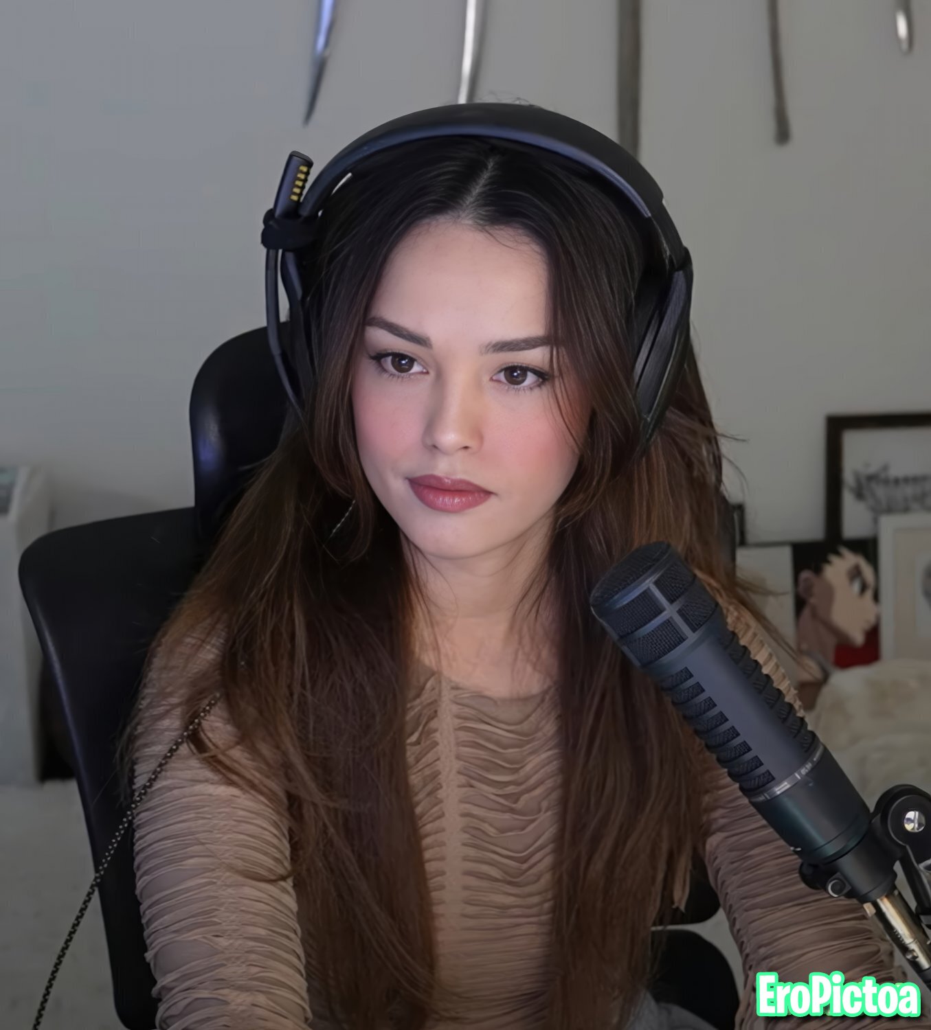 Rae [17] photo featuring twitch