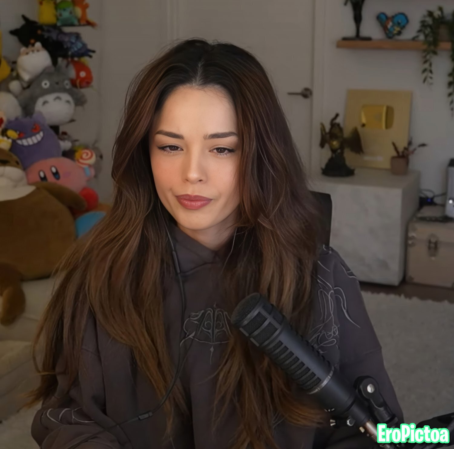 Rae [17] photo featuring mixed