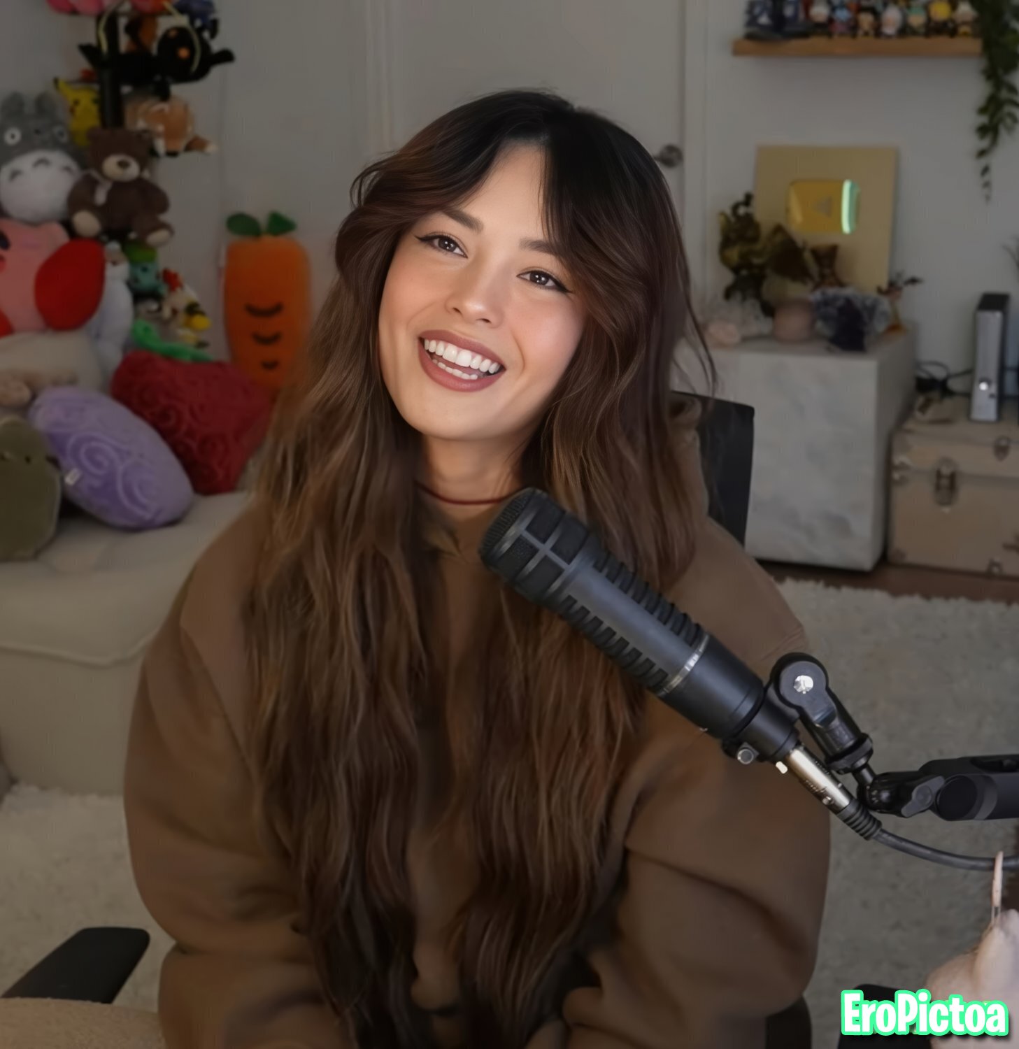 Rae [17] photo featuring mixed asian