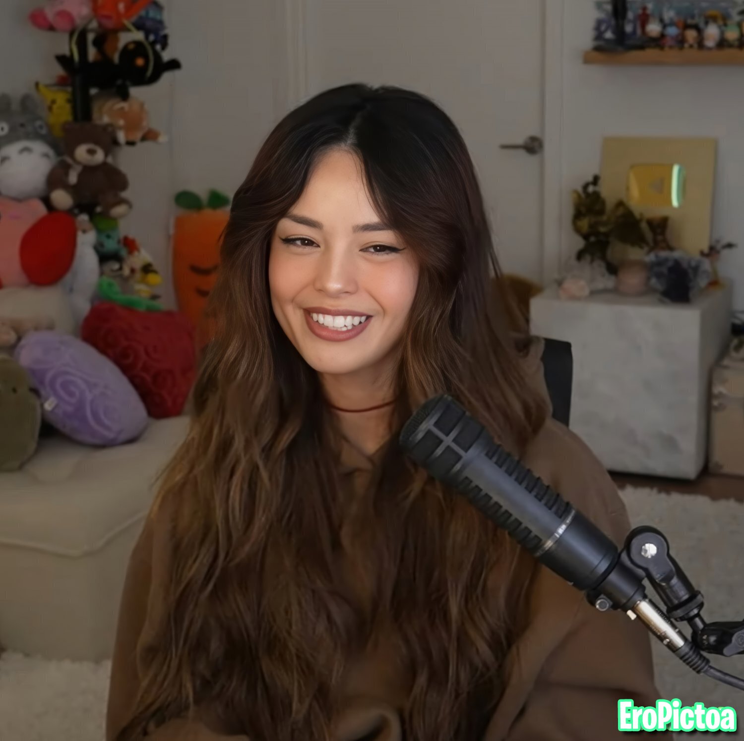 Rae [17] photo featuring influencer