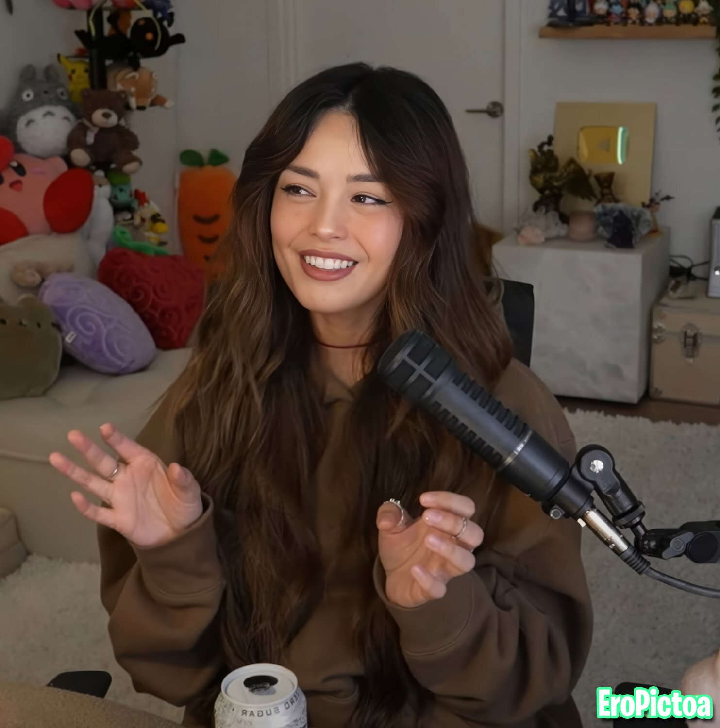 Rae [17] photo featuring streamer