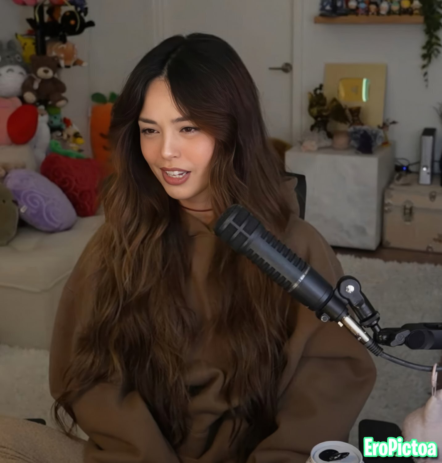 Rae [17] photo featuring twitch streamer