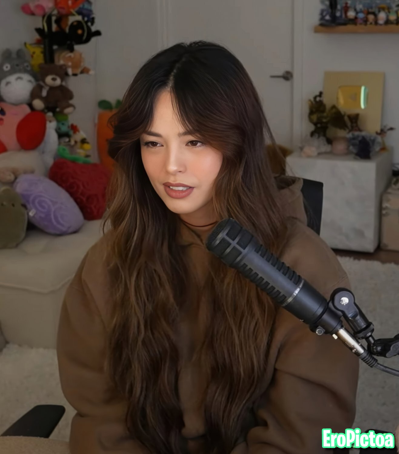 Rae [17] photo featuring mixed asian