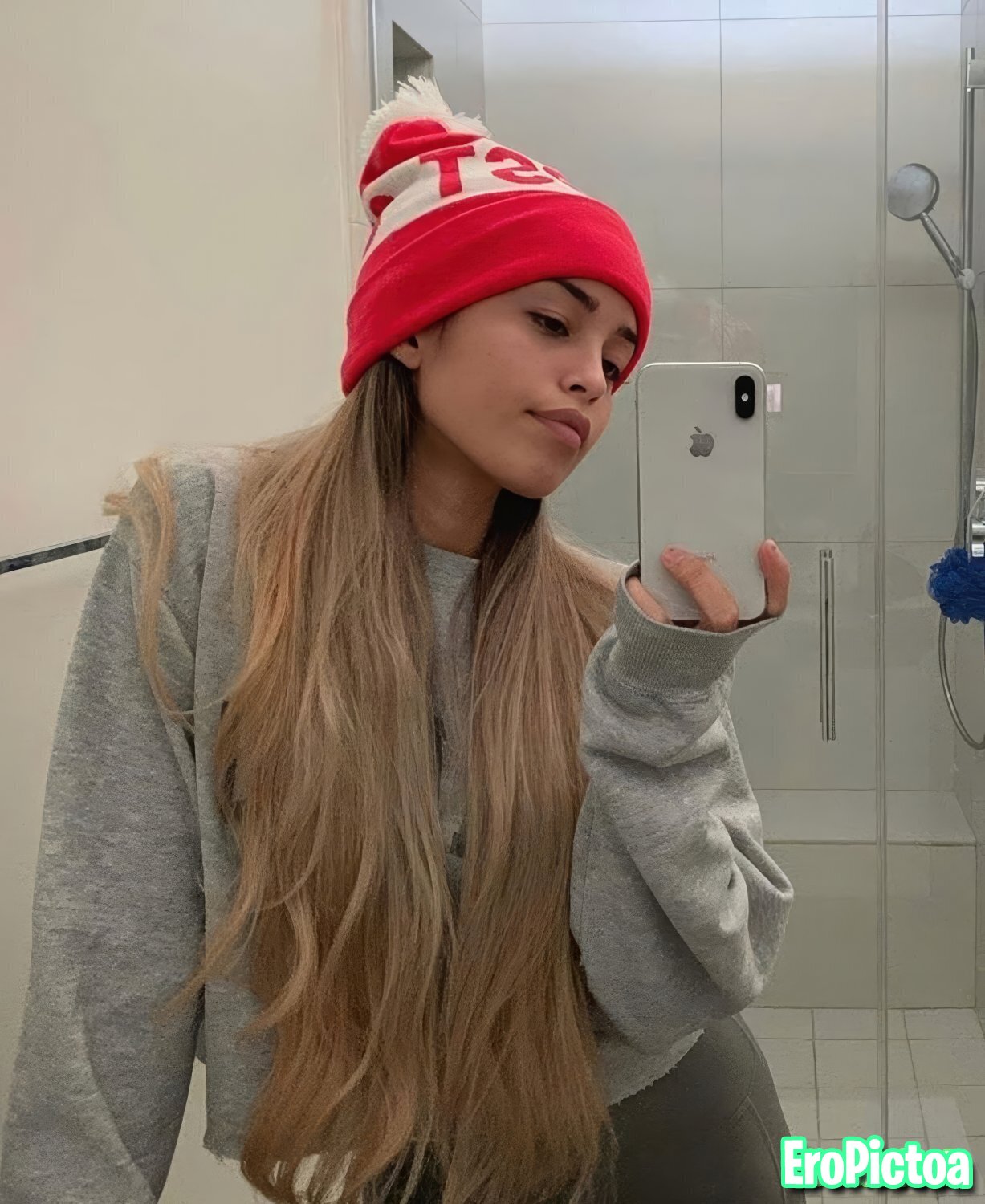 Rae [17] photo featuring influencer