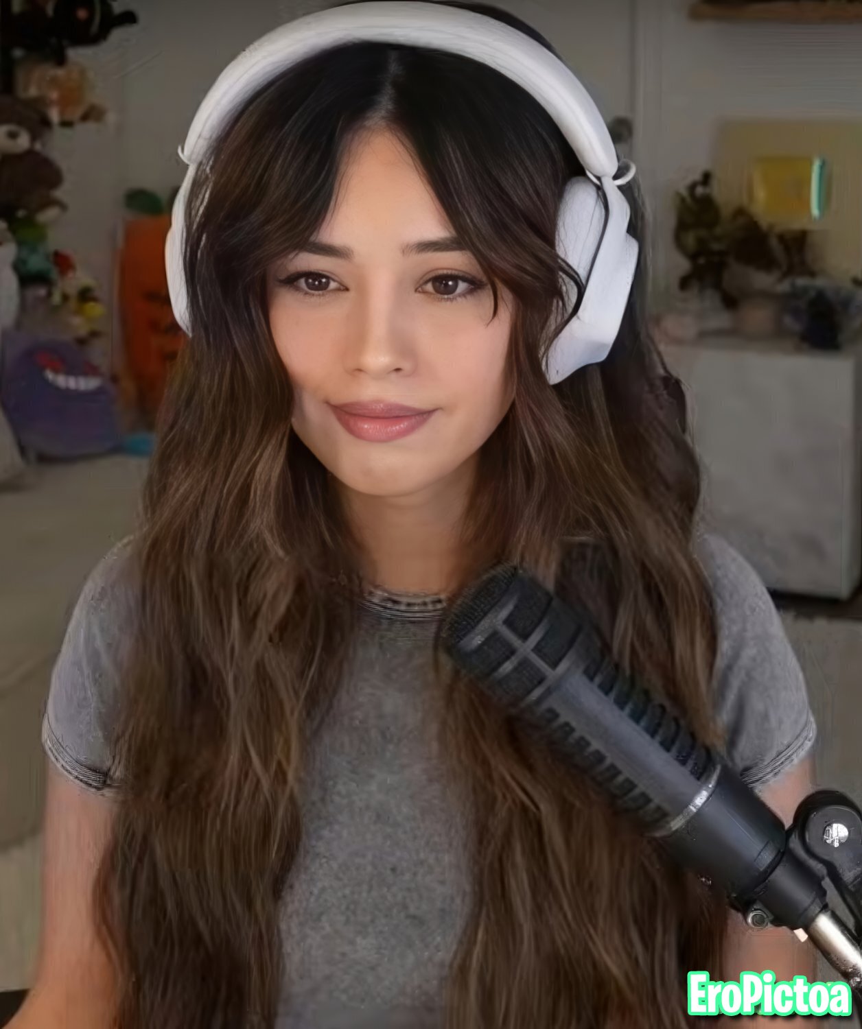 Rae [16] photo featuring small tits - Part 76