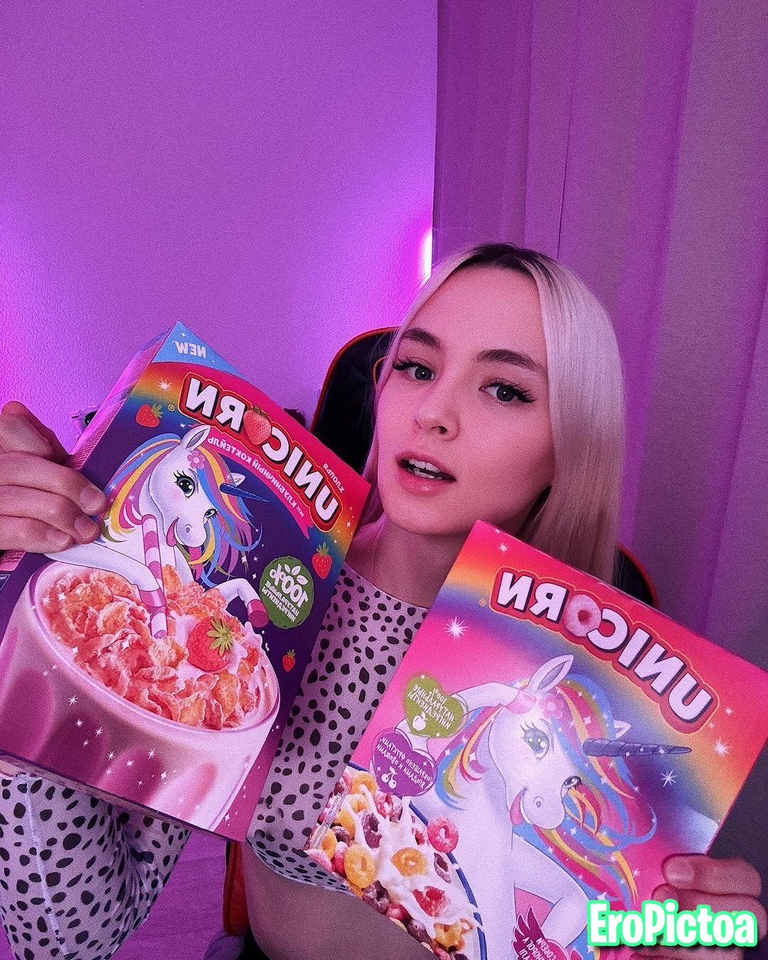 G.O.A.T. Russian Trans streamer Gilticus photo featuring Youtube - Part 43