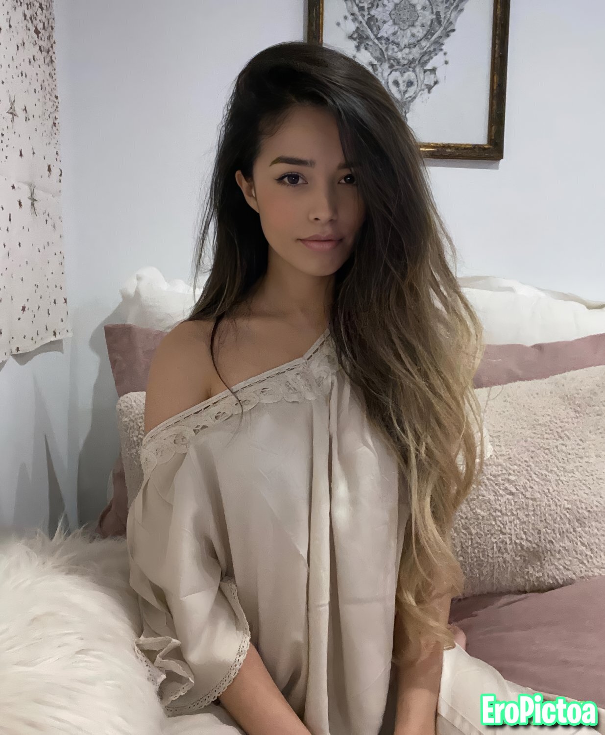 Rae [15] photo featuring filipino