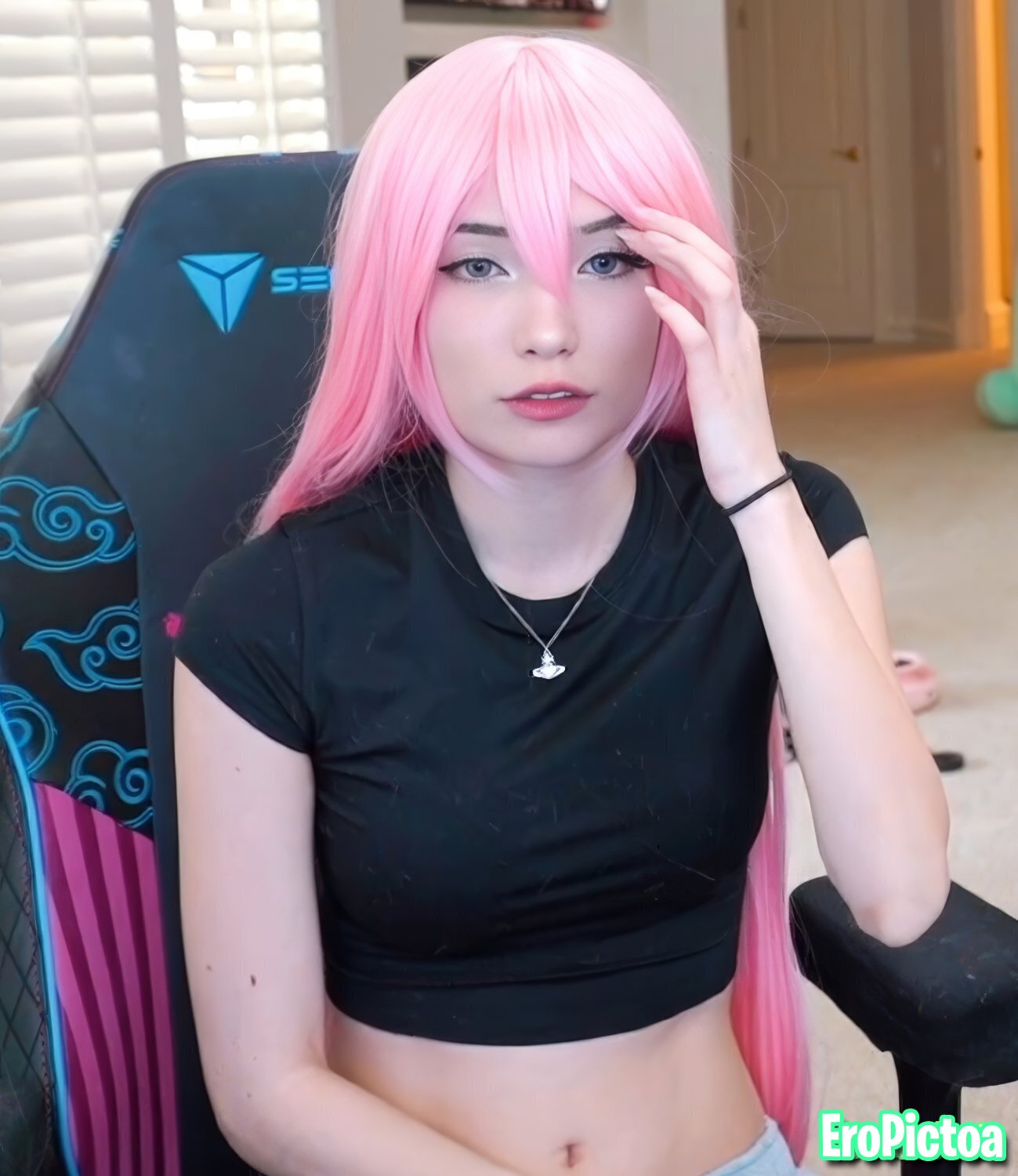 Emi [7] photo featuring twitch - Part 64