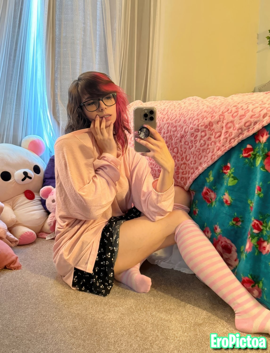 Kate[6] photo featuring twitch streamer - Part 45