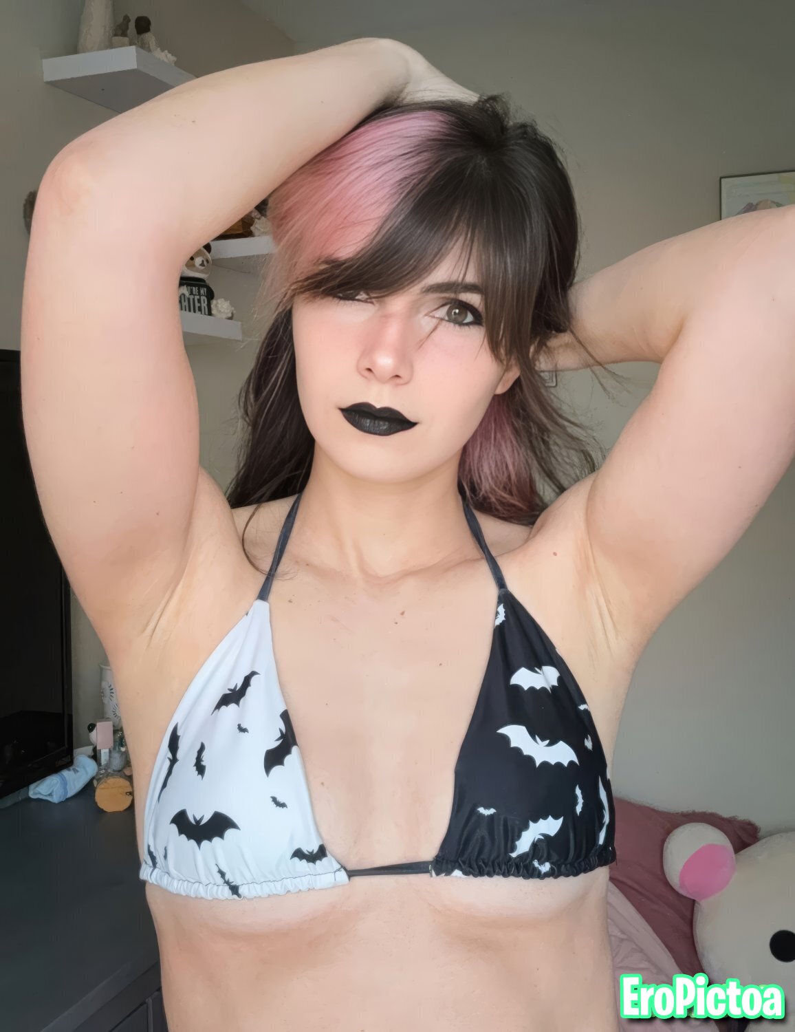 Kate[6] photo featuring belly - Part 87
