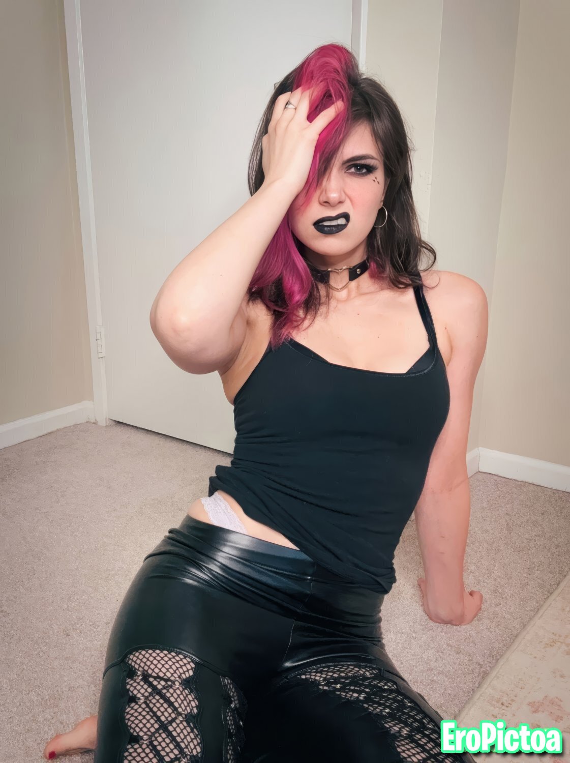 Kate[6] photo featuring amateur - Part 99