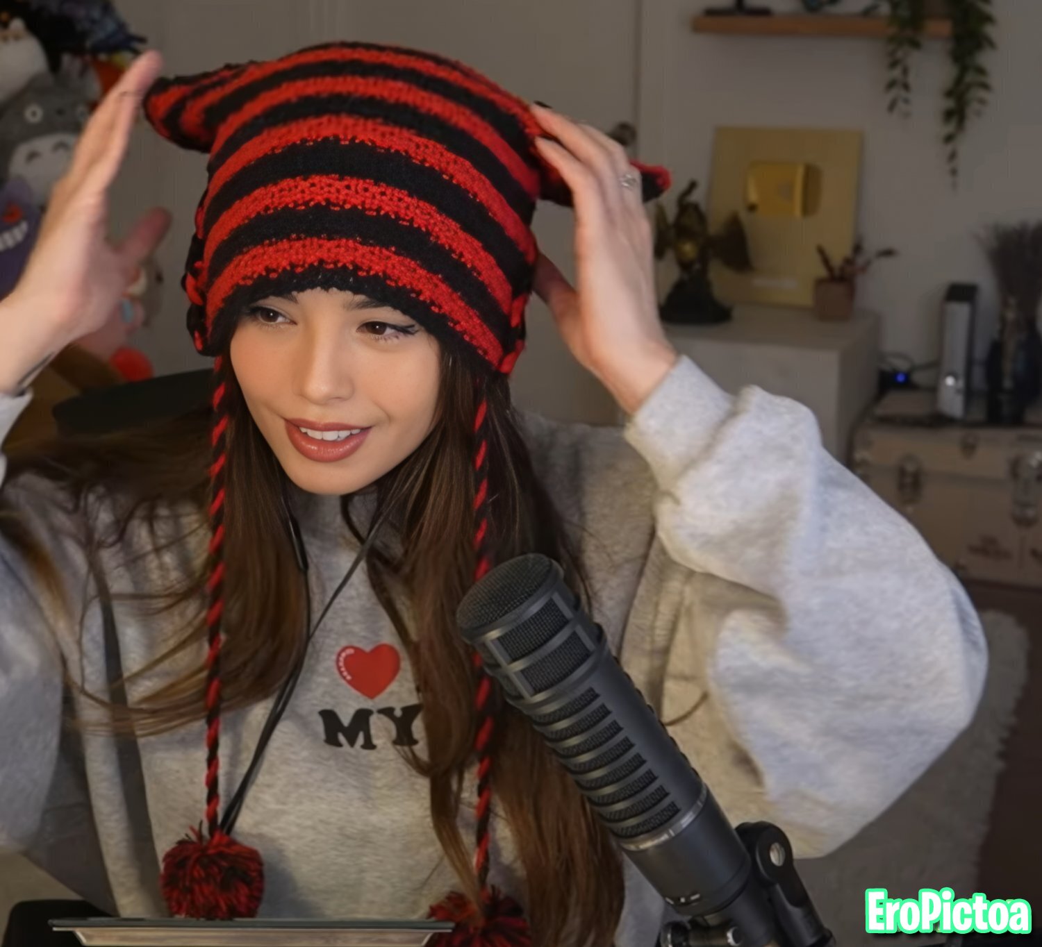 Rae [14] photo featuring twitch streamer