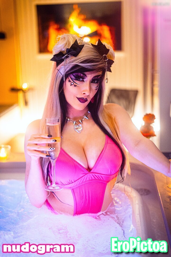 Carina Pusch 2 photo featuring twitch - Part 8