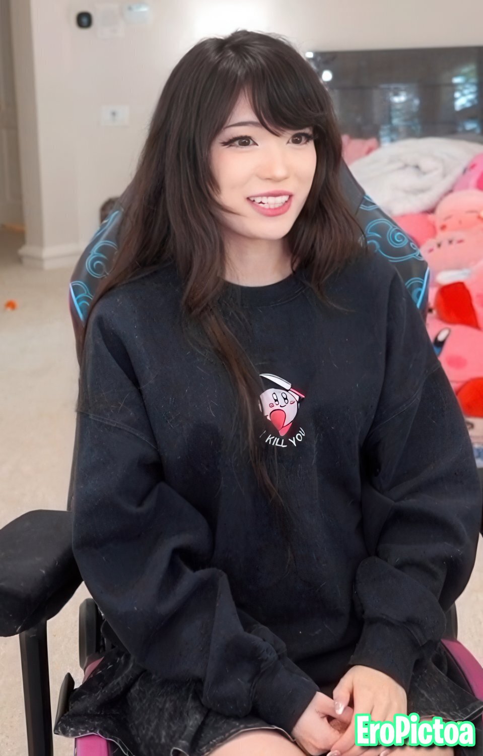 Emi [5] photo featuring twitch - Part 50