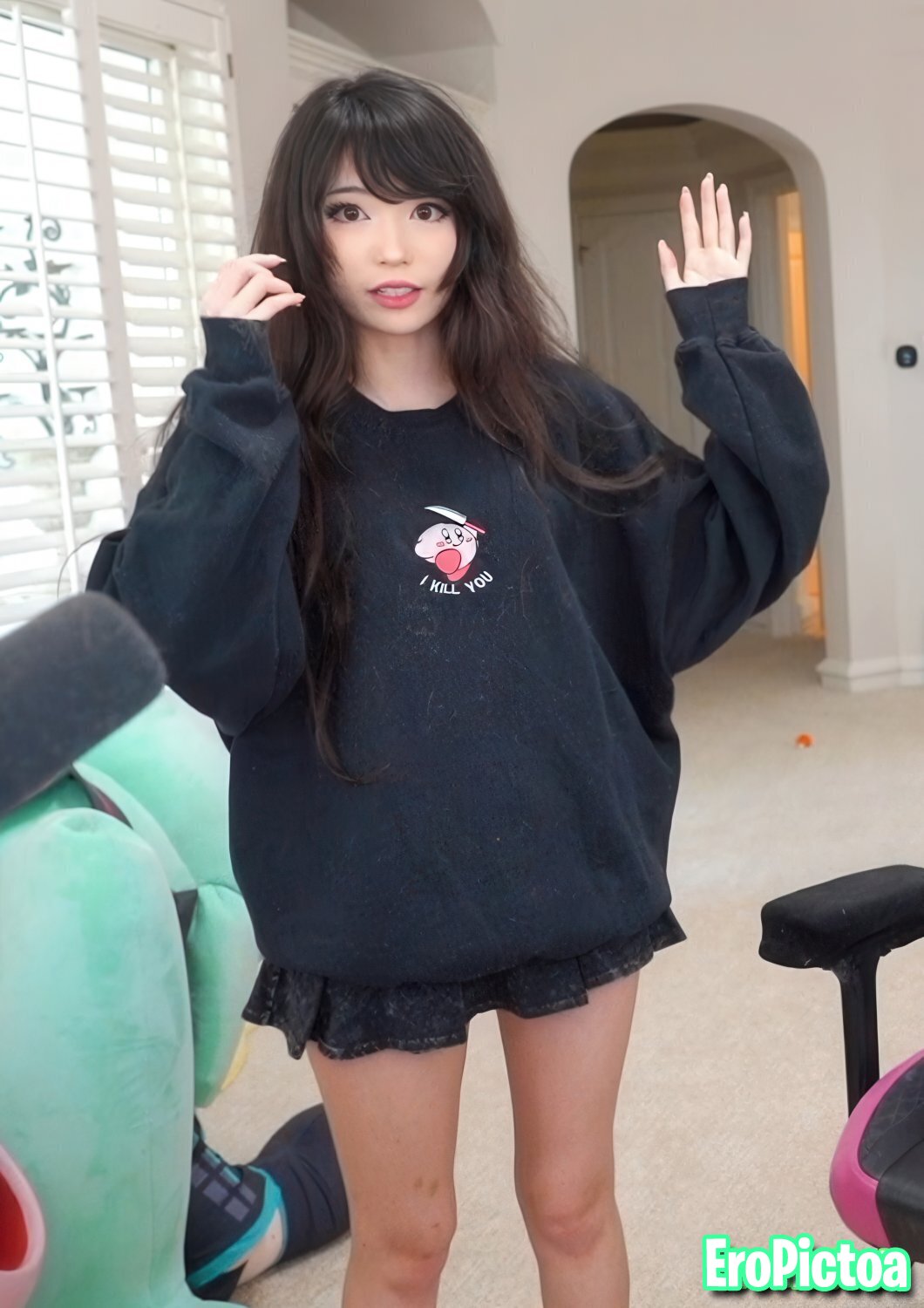 Emi [5] photo featuring perky - Part 62