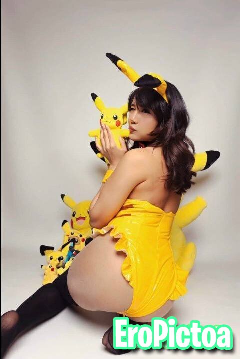 NEEK photo featuring tits