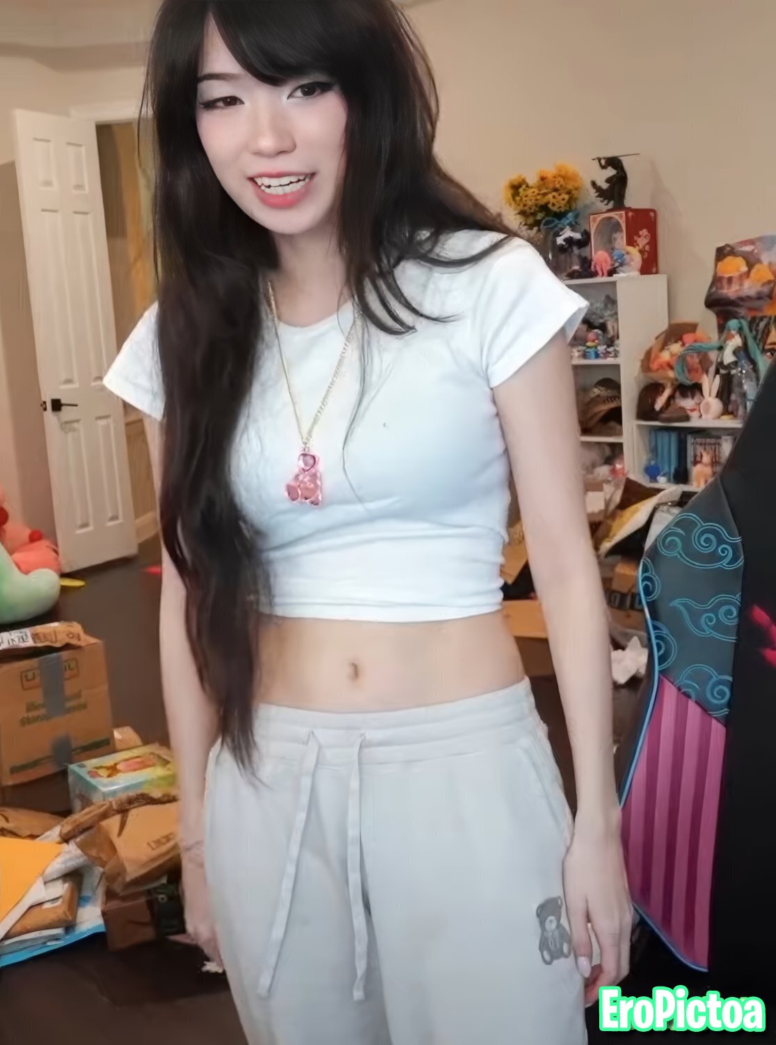 Emi [3] photo featuring short - Part 32