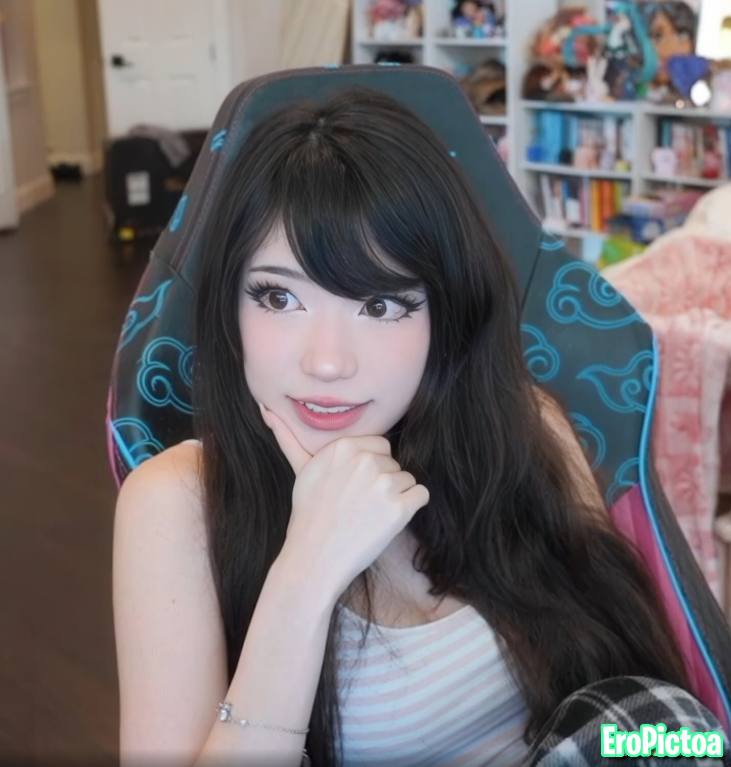 Emi [3] photo featuring asian - Part 93