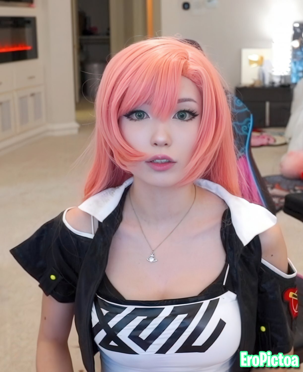 Emi [6] photo featuring streamer - Part 16