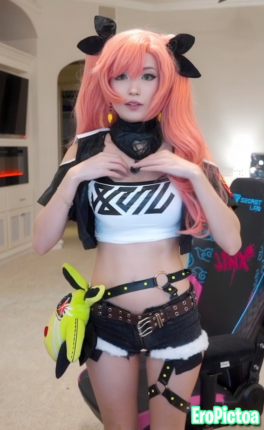 Emi [6] photo featuring twitch - Part 41