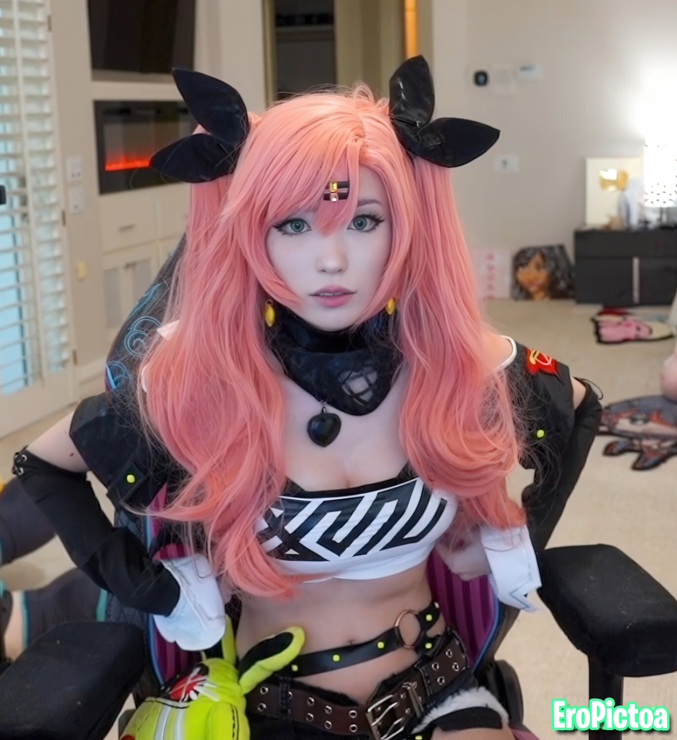 Emi [6] photo featuring streamer - Part 60