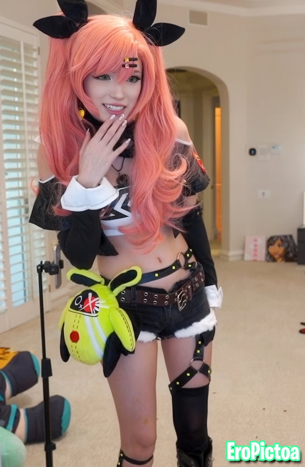 Emi [6] photo featuring chinese - Part 71