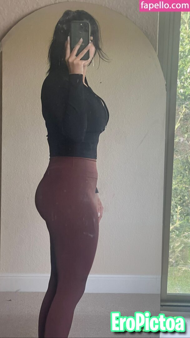 Cinna has such a fuckable ass 😩😩 photo featuring streamer - Part 3